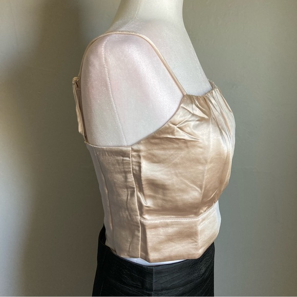Lulu’s Luxe'd Out Champagne Satin Cropped Tank Top Size Medium - Picture 2 of 4